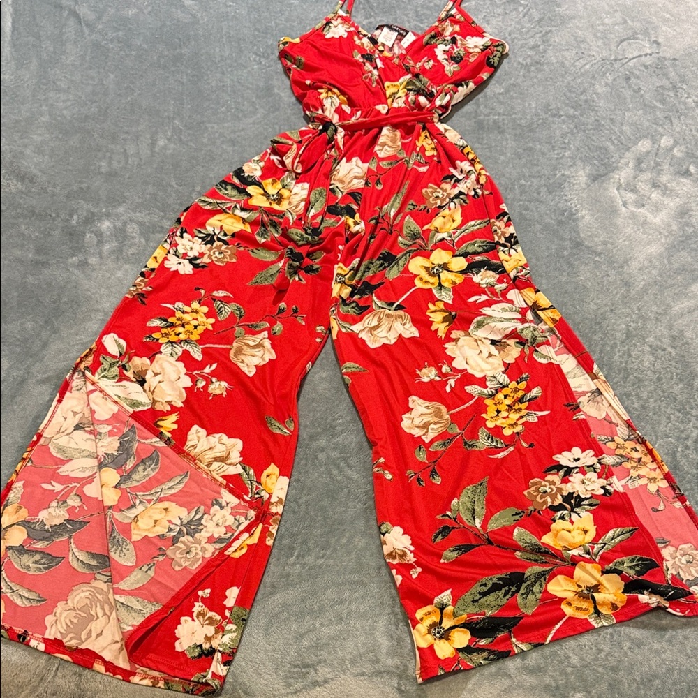 Red Floral Wide-Leg Jumpsuit w High Split on Legs, size XL